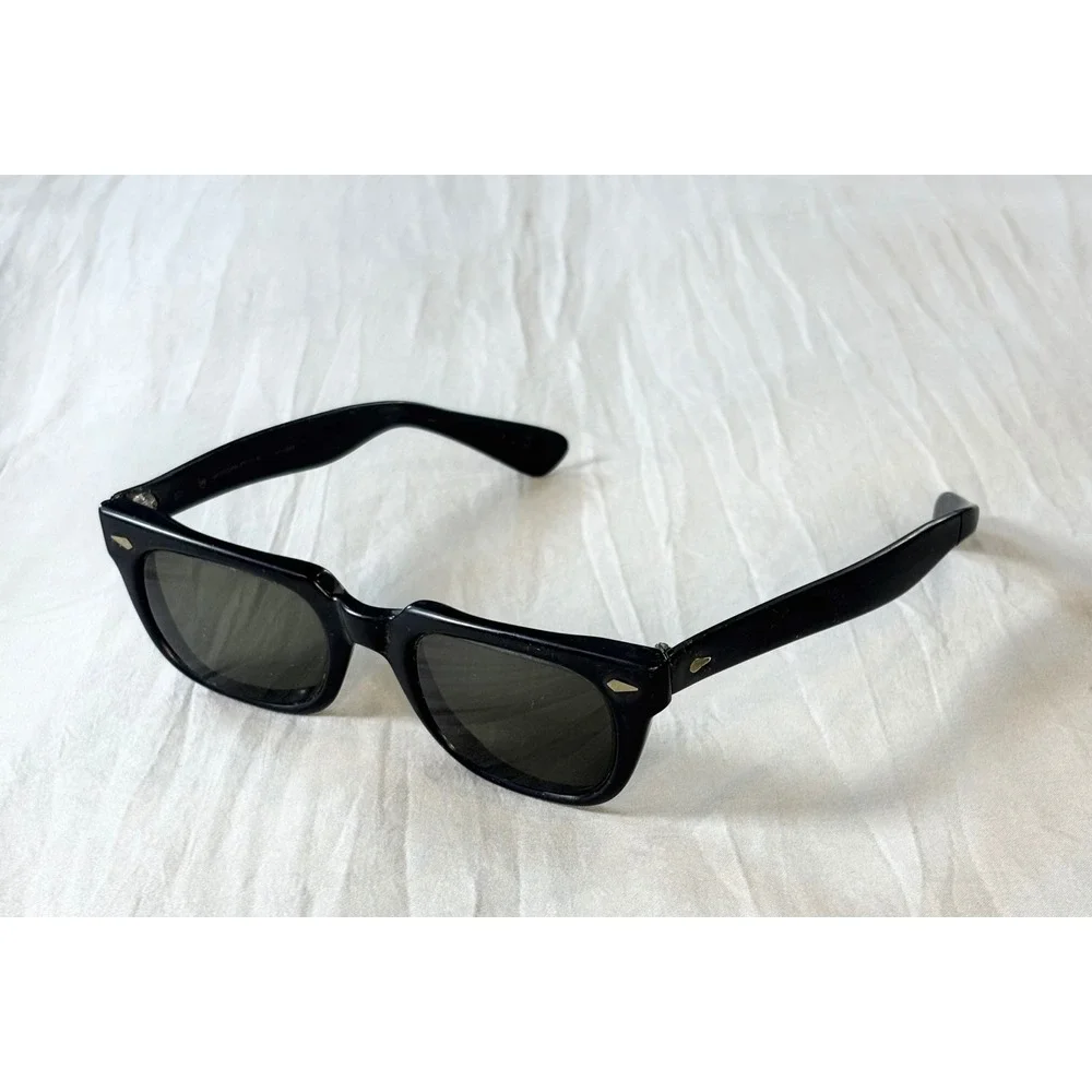 Vintage 60s American Optical  Black Wayfarer Sunglasses 5 3/4   * read desc